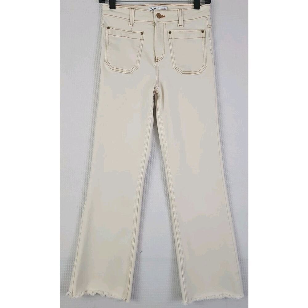 ZARA ~Woman Size 2~ Off-White High Rise Straight Leg Jeans Raw Hem, Cotton Blend